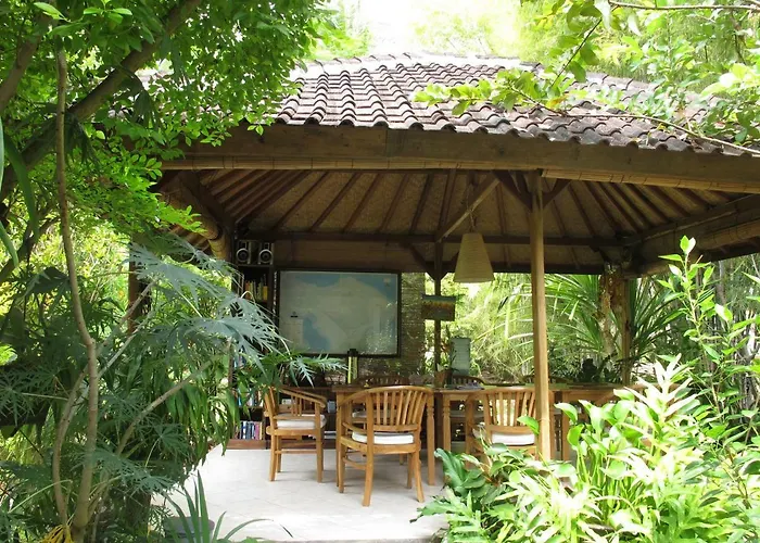 Bali Sandat 4*