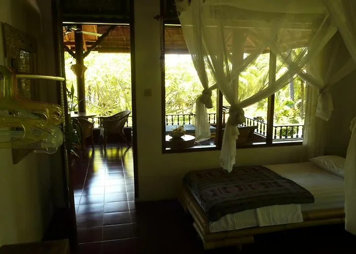 Bali Sandat Gasthof Tejakula