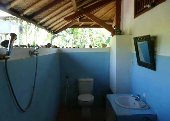 Bali Sandat Gasthof Tejakula